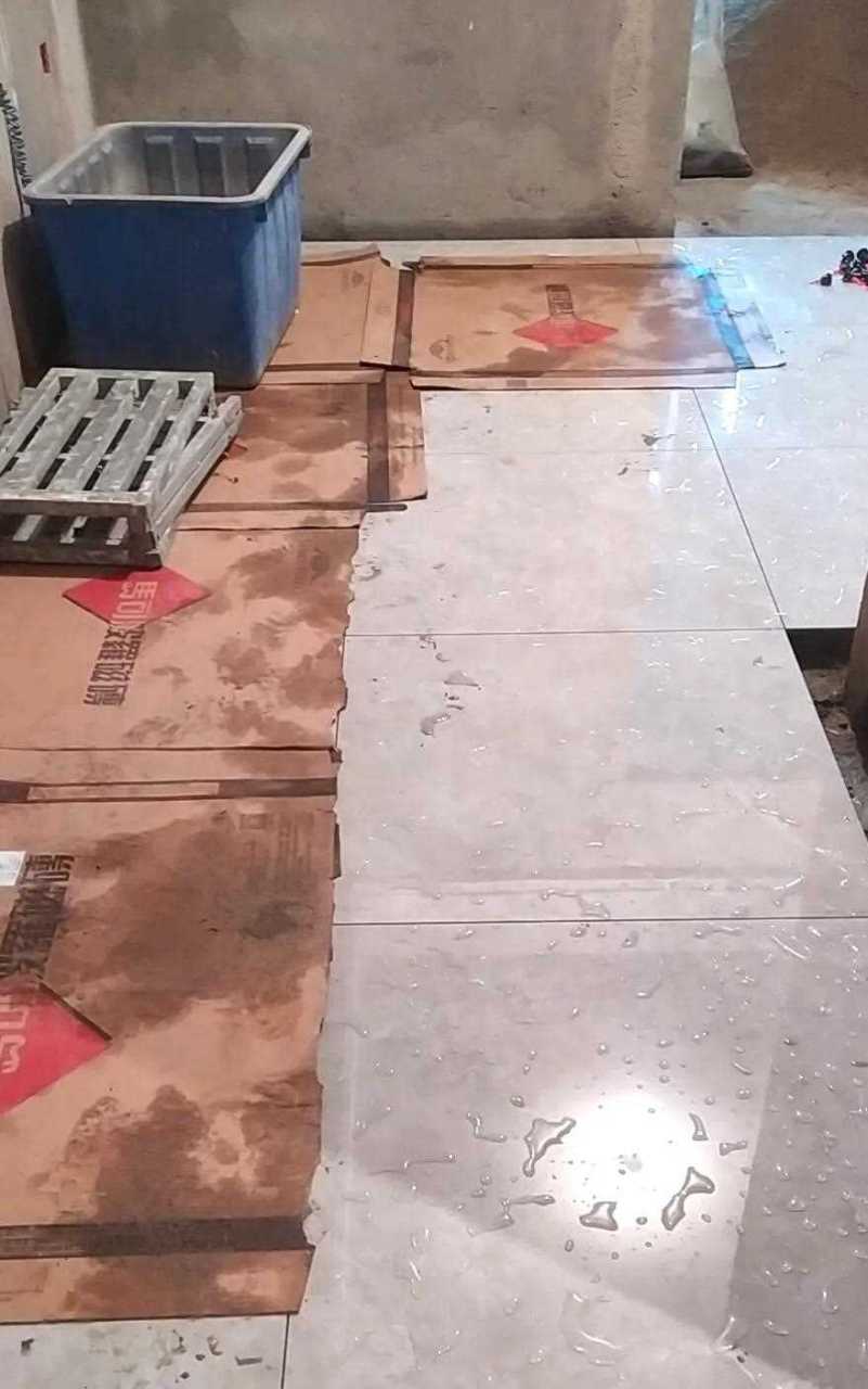 装修贴瓷砖师傅(装修贴瓷砖师傅怎么找)